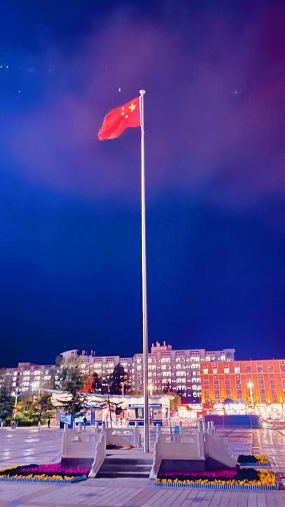 校园夜景